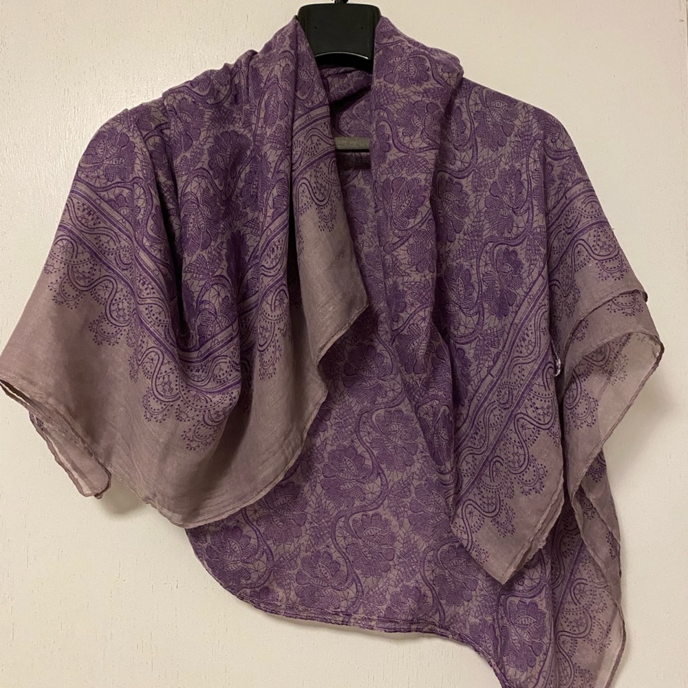 Beautiful scarf